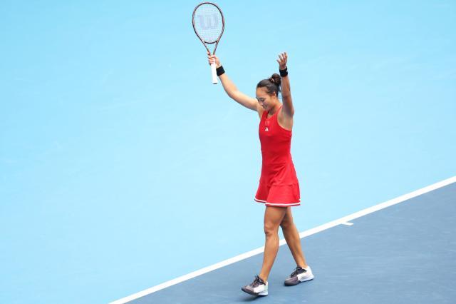 开云体育官网-中国金花五连冠！ 郑钦文和朱琳谁将站上亚洲之巅？